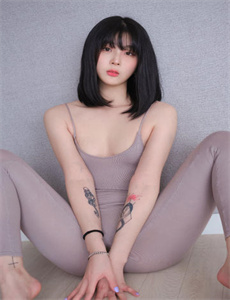 年轻的老师2中文视频/奔驰动态壁纸