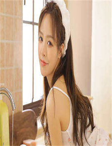 夜夜玩/老卫和淑蓉的船上生活视频